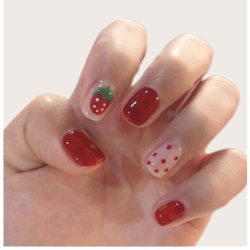 Strawberry 🍓 Pattern Press-On Nails